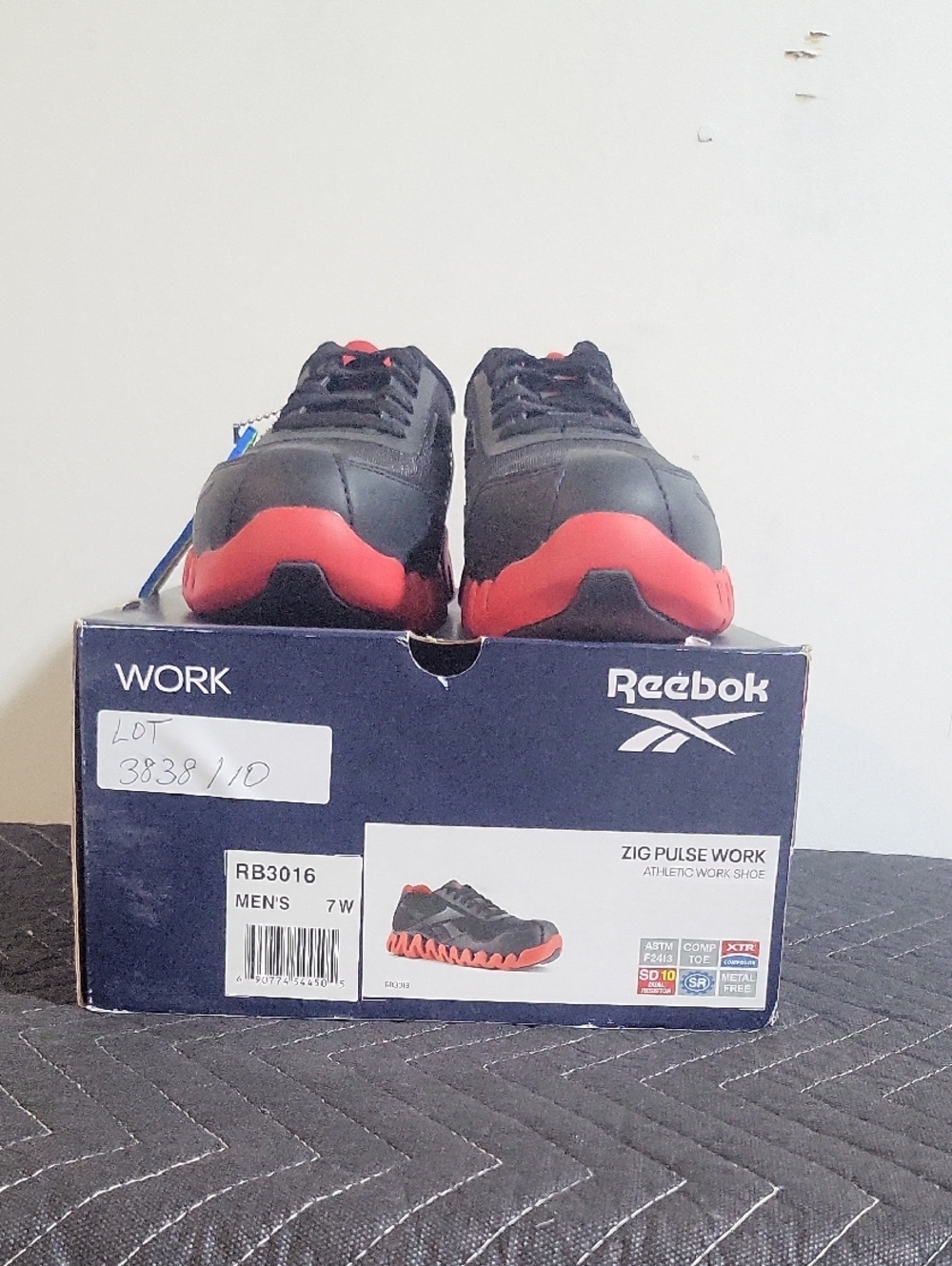 Reebok Men’s Zig Pulse Work Shoes - Black and Red Size 7W